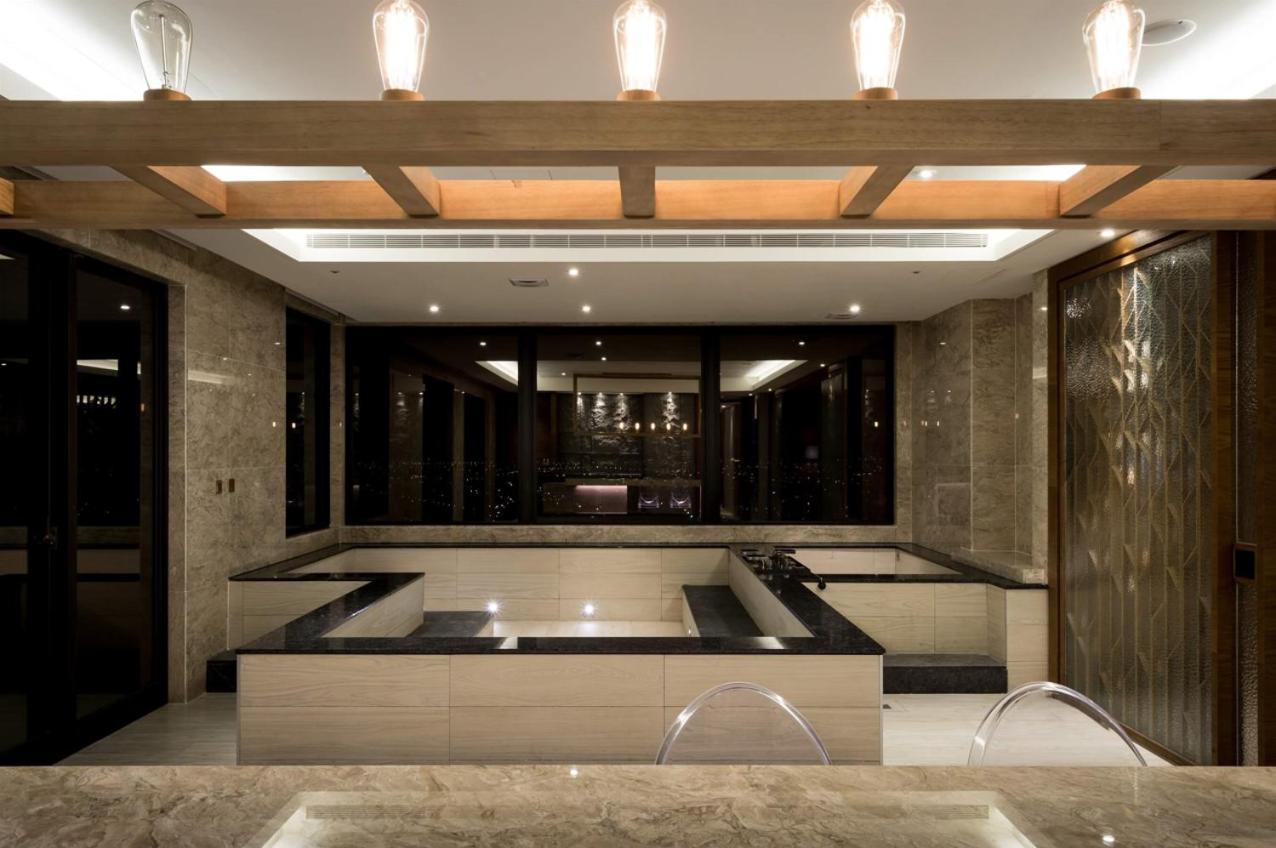 Cuncyue Hot Spring Resort Luodong Δωμάτιο φωτογραφία The interior of the hotel