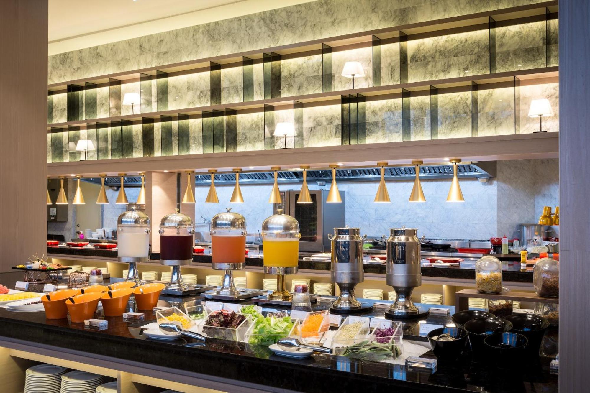 Cuncyue Hot Spring Resort Luodong Εξωτερικό φωτογραφία The buffet at the hotel