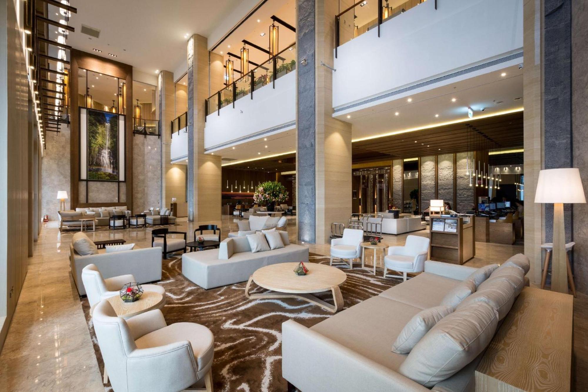 Cuncyue Hot Spring Resort Luodong Εξωτερικό φωτογραφία The lobby of the hotel