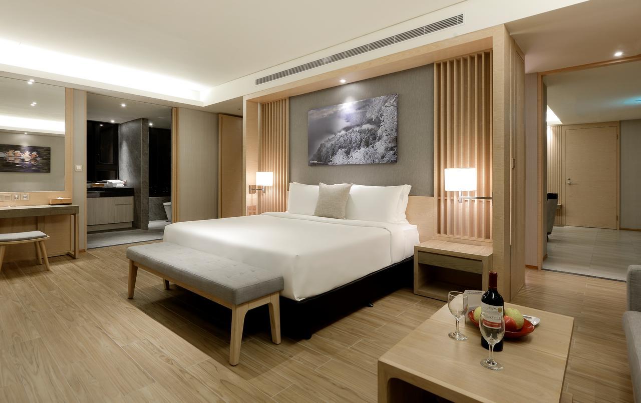 Cuncyue Hot Spring Resort Luodong Εξωτερικό φωτογραφία Deluxe Suite