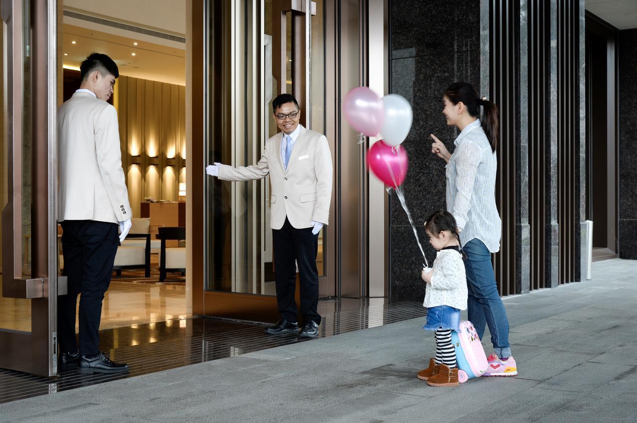 Cuncyue Hot Spring Resort Luodong Εξωτερικό φωτογραφία Concierge service at a hotel